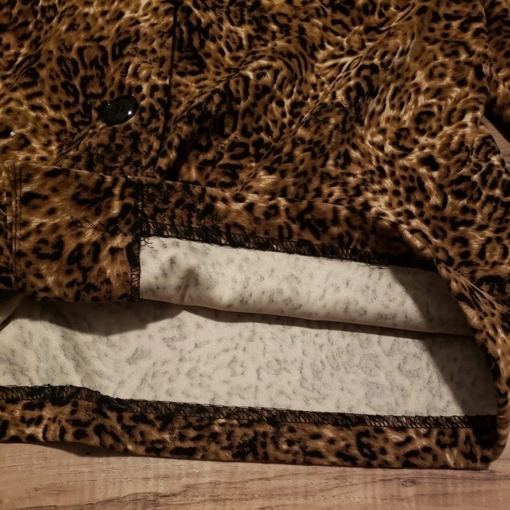 Womens Briggs Petite Cheetah Jacket Blazer Size PM - Picture 15 of 15